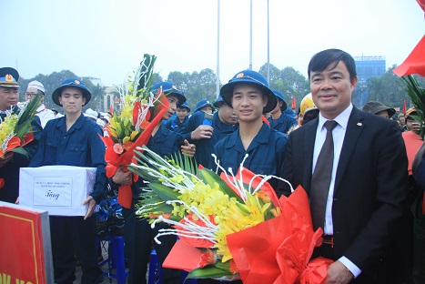 http://thanhhoacity.gov.vn/Documents/Tin%2c%20bai%202018/Thang%203/Th%c3%a0nh%20ph%e1%bb%91%20Thanh%20H%c3%b3a%20t%e1%bb%95%20ch%e1%bb%a9c%20L%e1%bb%85%20giao%20qu%c3%a2n%20n%c4%83m%202018/IMG_0537.JPG
