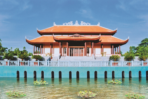 2b Khu tuong niem chu tich HCM.JPG