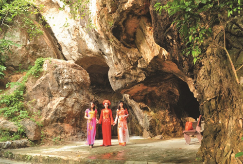 động long quang.JPG
