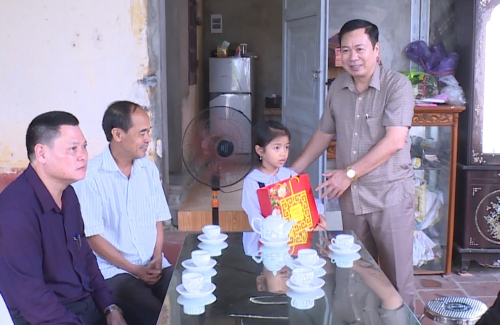 bac tuan tang qua.jpg