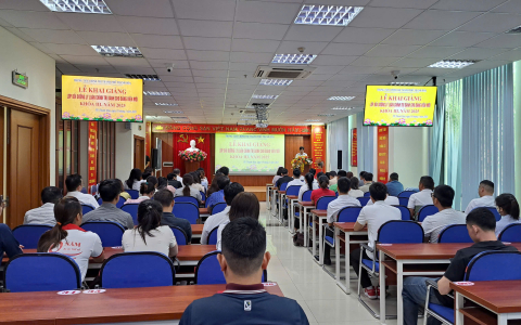 Khai giảng lớp bồi dưỡng lý luận chính trị dành cho đảng viên mới khóa III/ 2025