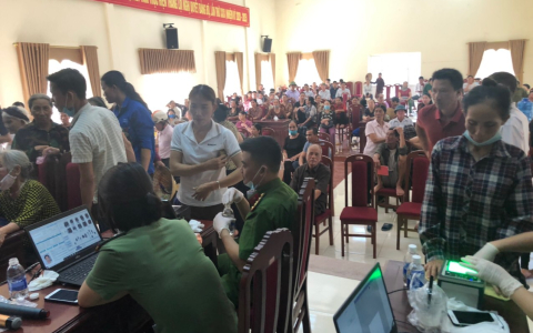 Công an thành phố Thanh Hóa hoàn thành thủ tục cấp CCCD gắn chíp cho trên 120 nghìn công dân