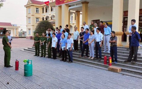 Quảng Phú phấn đấu thành lập được 09 mô hình Tổ liên gia an toàn PCCC
