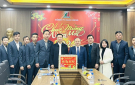Đồng chí Chủ tịch UBND thành phố Thanh Hoá thăm chúc Tết các doanh nghiệp ra quân sản xuất đầu năm 2025