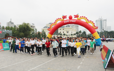 Lễ phát động “Toàn dân rèn luyện thân thể theo gương Bác Hồ vĩ đại”, Ngày chạy Olympic “Vì sức khỏe toàn dân” và Giải việt dã TP Thanh Hóa 2021