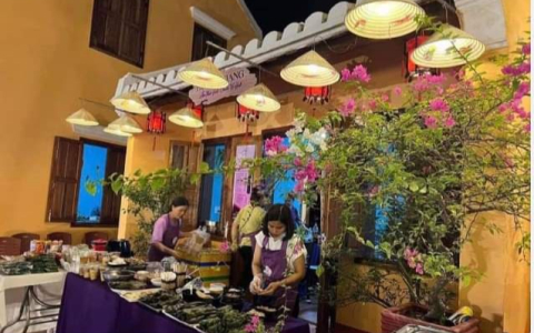 Nhiều trải nghiệm độc đáo tại phiên bản dãy phố cổ Hội An