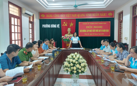 Hội LHPN thành phố Thanh Hóa giám sát thực hiện Chiến lược quốc gia về Bình đẳng giới tại phường Đông Vệ