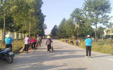 Phường Quảng Hưng tổ chức làm vệ sinh môi trường