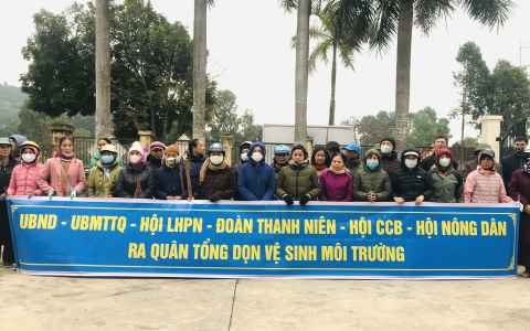 Phường Hàm Rồng ra quân tổng dọn vệ sinh môi trường